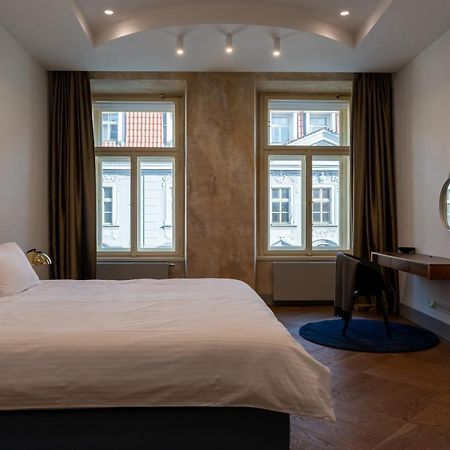 プラハLuxury Old Town Apt, Parkingアパートメント エクステリア 写真