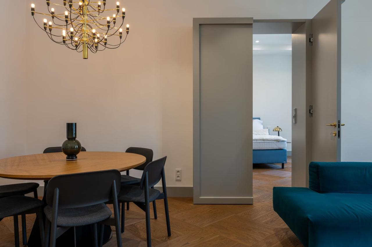 プラハLuxury Old Town Apt, Parkingアパートメント エクステリア 写真