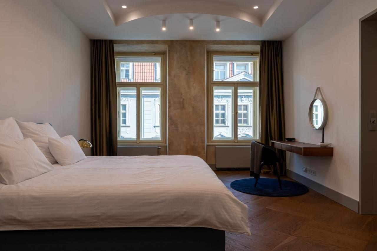 プラハLuxury Old Town Apt, Parkingアパートメント エクステリア 写真