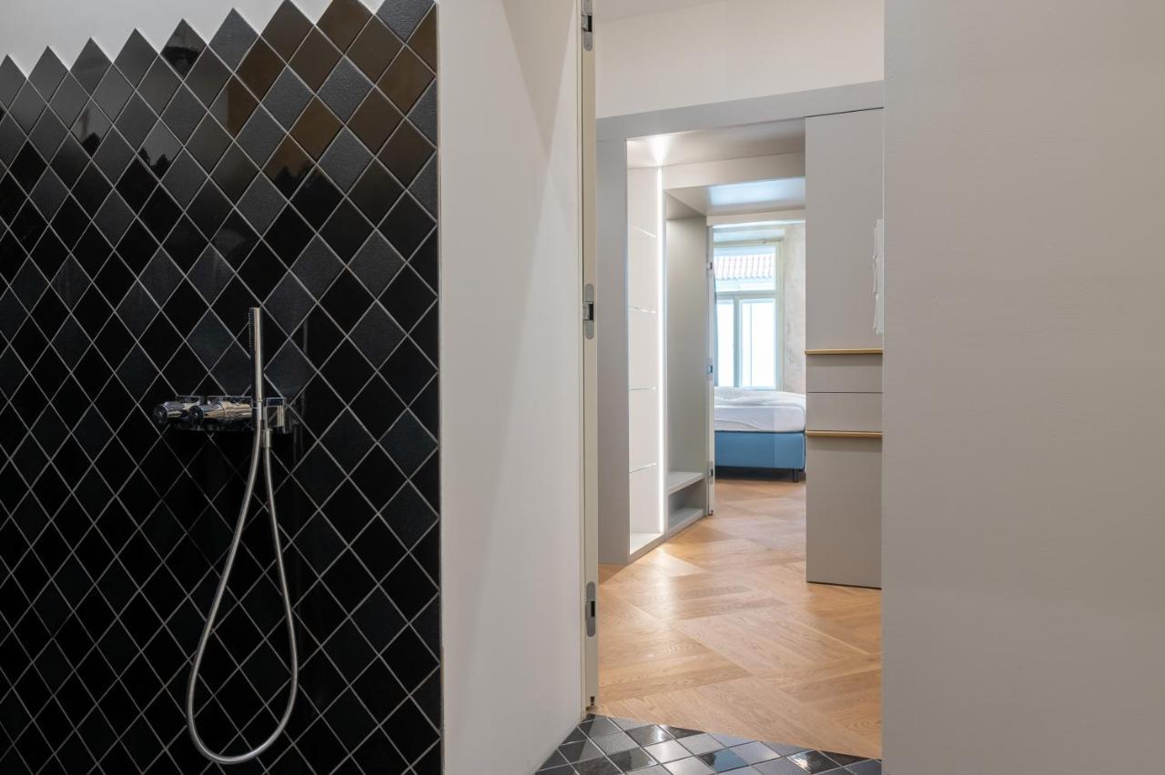 プラハLuxury Old Town Apt, Parkingアパートメント エクステリア 写真